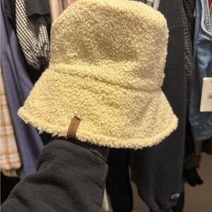 Cozy Cream Apana Bucket Hat